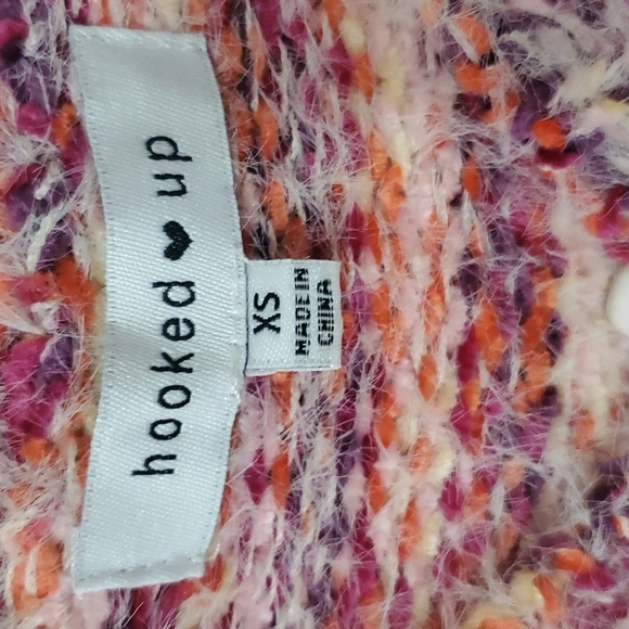 Womens hooked up sweater size xs new with tags - Picture 2 of 6